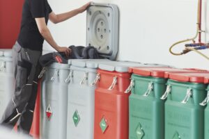 Udržateľnosť v dielni: rohože na absorpciu oleja v ekologickom a efektívnom systéme opakovaného použitia